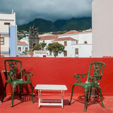 Casa Celestino 펜션 산타크루즈데라팔마
